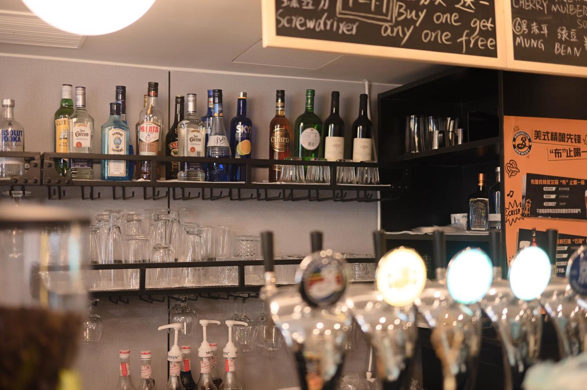 Dayin International Youth Hostel -Near People'S Square & Old Town -Social Area -Bar -Cafe -Gym -Free Laundry Luggage Storage -24H Front Desk -English Service Šanghaj Exteriér fotografie