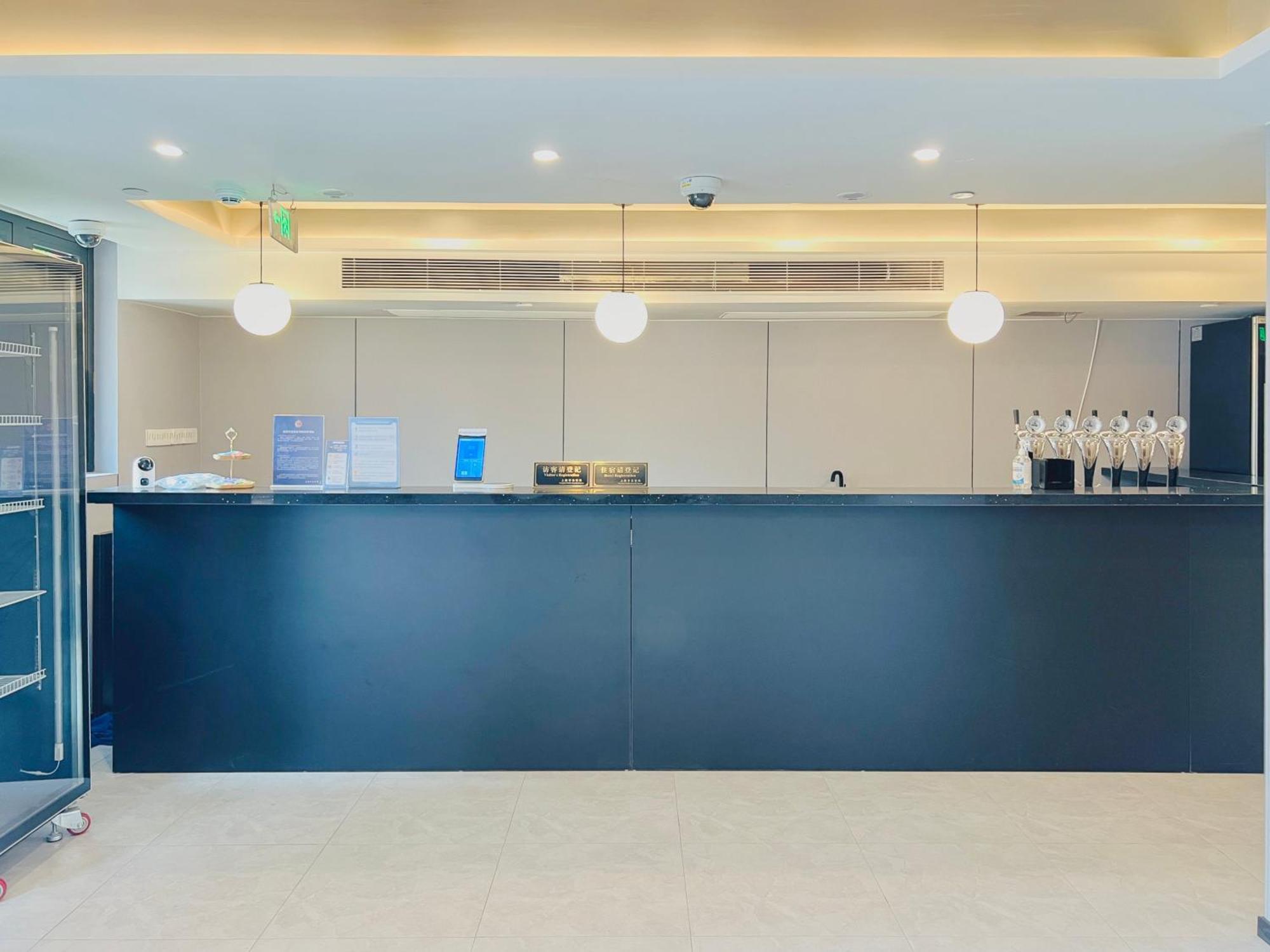 Dayin International Youth Hostel -Near People'S Square & Old Town -Social Area -Bar -Cafe -Gym -Free Laundry Luggage Storage -24H Front Desk -English Service Šanghaj Exteriér fotografie